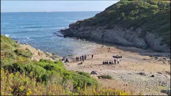Riva'da denizde kaybolan 2 kişiden birinin cansız bedenine ulaşıldı