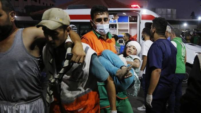 İsrail'in tam ablukaya aldığı Gazze’de sağlık sistemi çökmek üzere. İlaç ve yardım malzemeleri tükendi