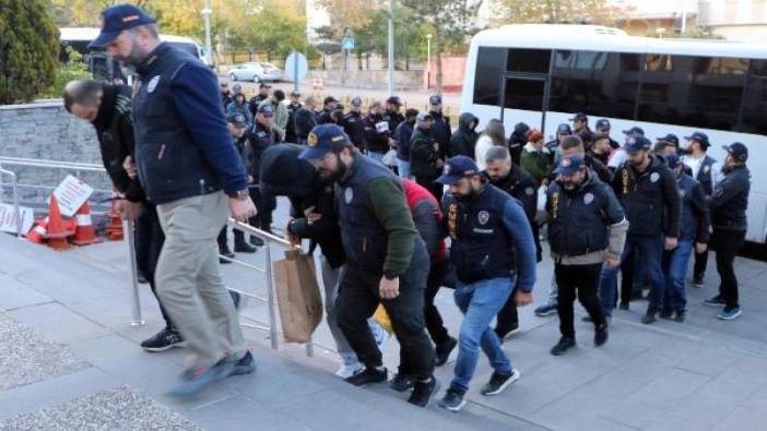 Erzurum merkezli 8 ilde siber dolandırıcılara operasyon; 47 gözaltı