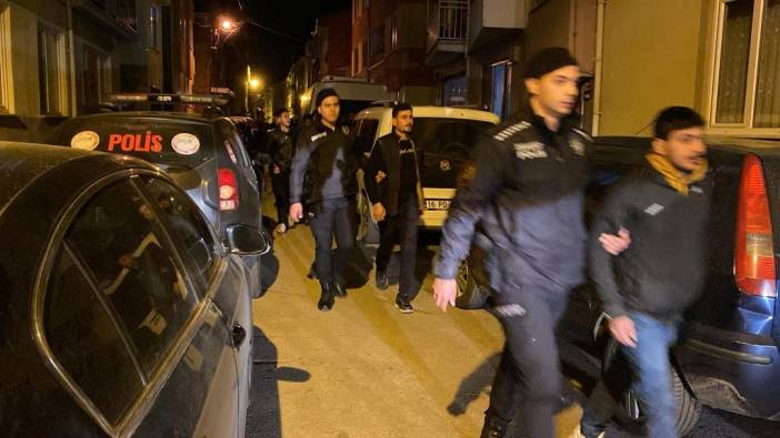 Bursa'da bir evde 37 kaçak göçmen yakalandı