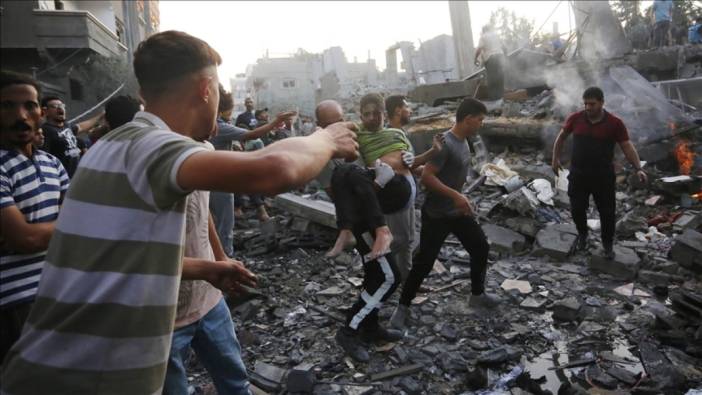 İngiltere'de 2 binden fazla sanatçı Gazze'de ateşkes çağrısı yaptı