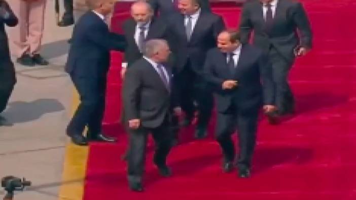 Ürdün Kralı ve Mısır Cumhurbaşkanı Kahire'de bir araya geldi...