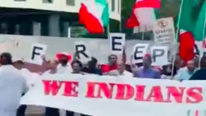 Hindistan'da Filistin destek yürüyüşünde İtalya ile Filistin bayrağını karıştırdılar