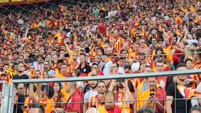 Galatasaray taraftarlarından Beşiktaş’a Fenerbahçeli küfür