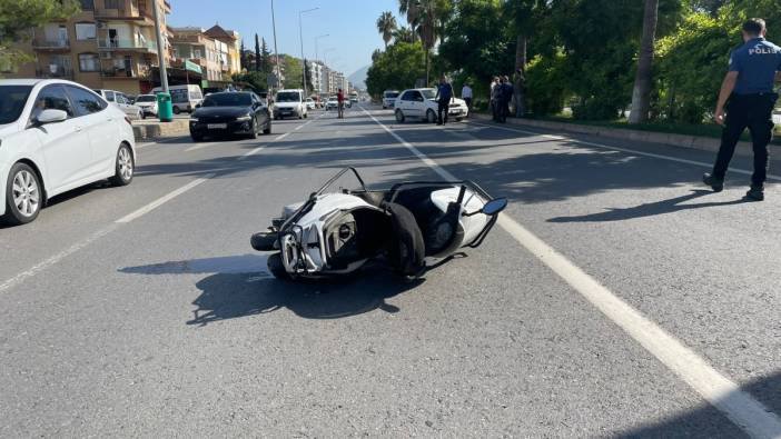 Yaya geçidini kullanan motosikletli ağır yaralandı