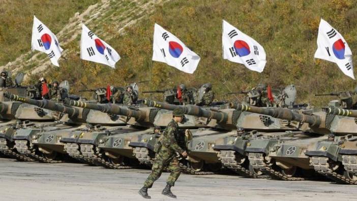 Güney Kore'de orduya eşcinsel ilişki yasağı