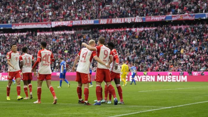 Böyle zulüm görülmedi! Bayern 37 dakika 8 gol attı