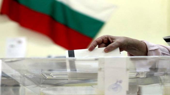 Bulgaristan yerel seçimler için sandık başında