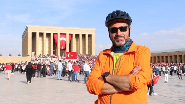 Cumhuriyet'in 100'üncü yılında İstanbul'dan Ankara'ya pedal çevirdi