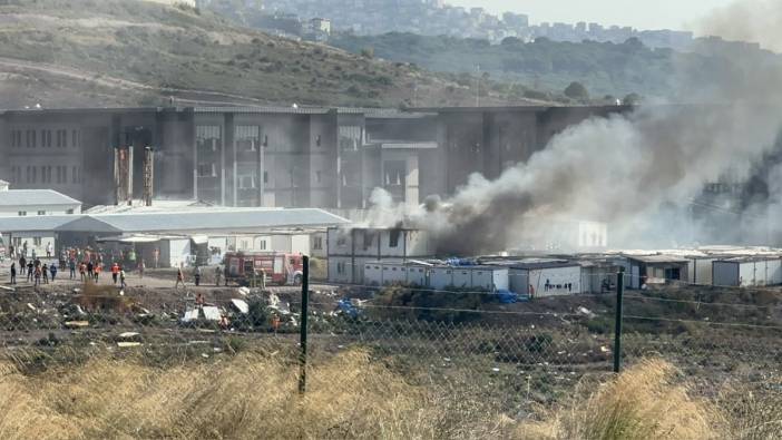 Marmara Üniversitesi'nin Maltepe yerleşkesinde yangın