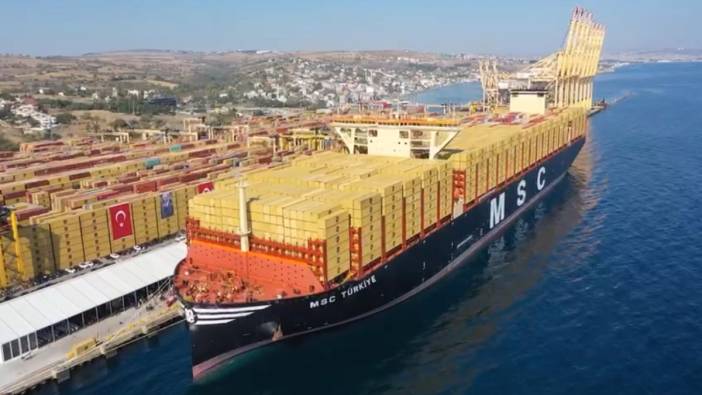 Dünyanın en büyük konteyner gemilerinden ‘MSC Türkiye’ Tekirdağ'a geldi