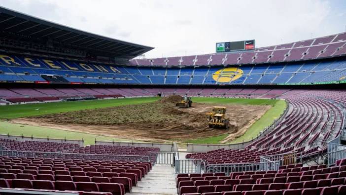 Barcelona ölen taraftarlar için Nou Camp'ta 26 bin 600 kişilik yer açtı