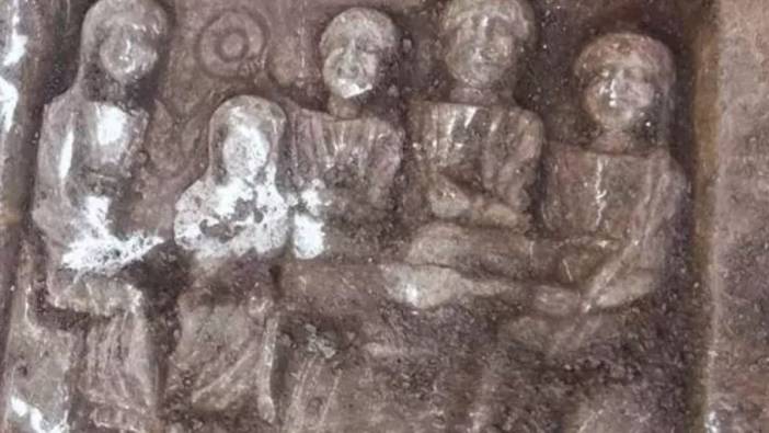 Hafriyat kazısında 1800 yıllık mermer stel bulundu