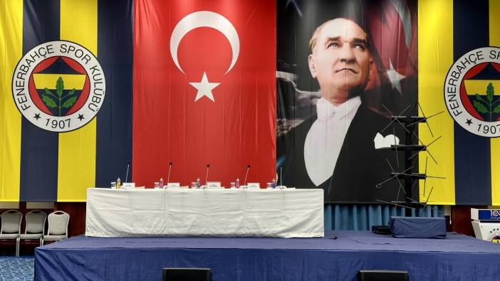 Fenerbahçe Yüksek Divan Kurulu'nda Atatürk'ün 10. Yıl Nutku ayakta alkışlandı