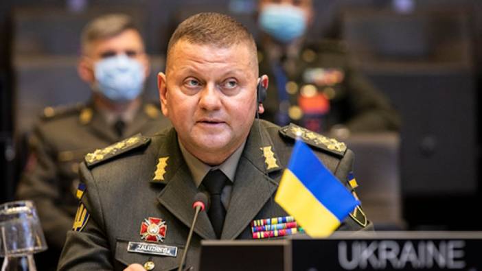 Ukrayna Genelkurmay Başkanının asistanına suikast. Hediyenin içindeki el bombası patladı