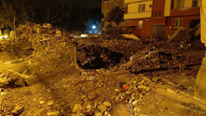 Depremden 275 gün sonra enkazdan ceset çıkarıldı