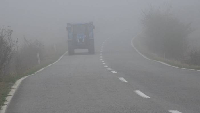 Kırklareli’ni yoğun sis vurdu! Sürücüler zor anlar yaşadı