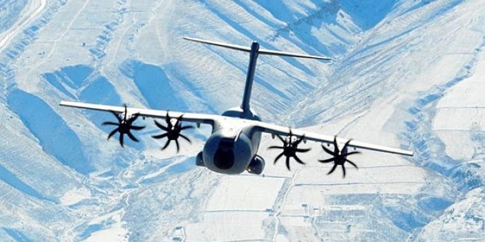 A400M nakliye uçağı  dünya turunu tamamladı