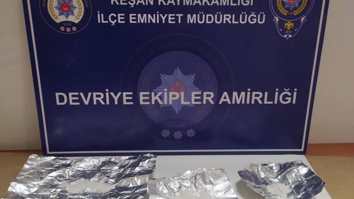Edirne'de 2 şüpheli uyuşturucu barındırdıkları için gözaltına alındı