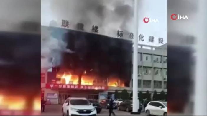 Şirket binası alev alev yandı. 26 kişi öldü