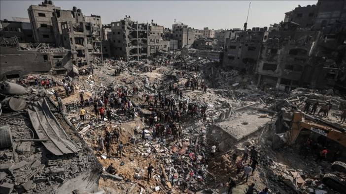 İsrail Ordusu sivillerin bulunduğu binayı vurdu: 19'u çocuk 32 sivil hayatını kaybetti