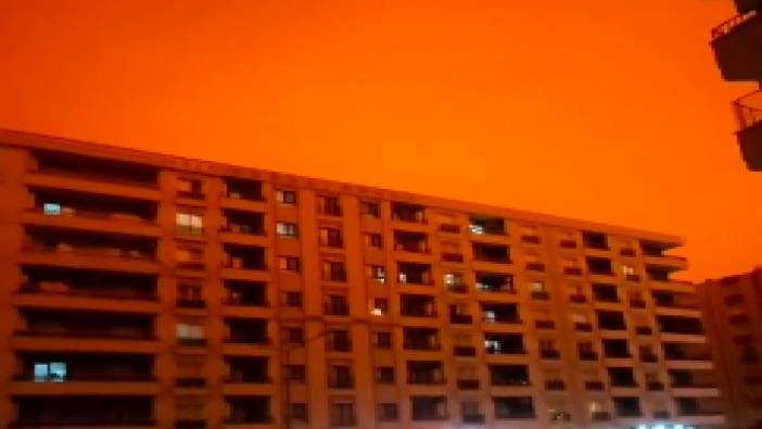 Mardin'de gökyüzü turuncuya boyandı
