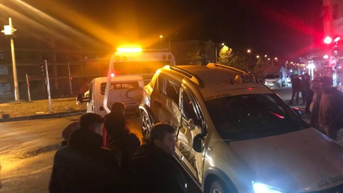 Solhan’da maddi hasarlı trafik kazası