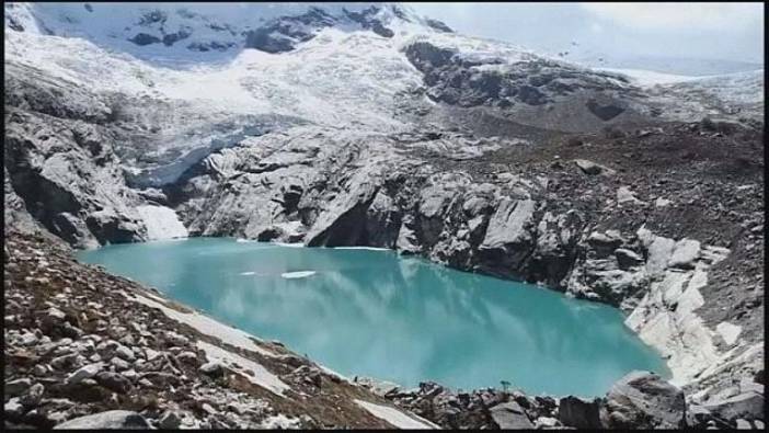 Peru'da buzulların yarısından fazlası eridi