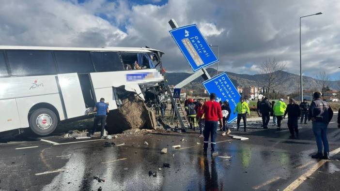 29 kişinin yaralandığı tur otobüsü kazasında 2 yaralı kurtarılamadı