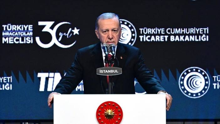 Erdoğan 'Donanımlı gençlerimiz geleceklerini yurtdışında değil Türkiye’de görüyor'