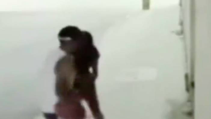 Çantasını çalmaya çalışan kapkaççının dudaklarına yapışan kadını videosu viral oldu