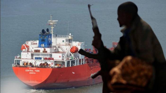 İsrailli iş adamına ait kargo gemisi Yemen açıklarında kaçırıldı