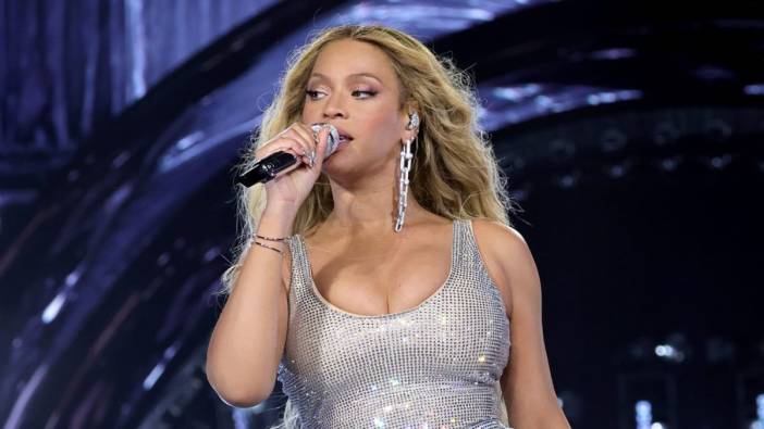 "Ten rengini açtırdı" iddialarına Beyonce'nin annesi ateş püskürdü