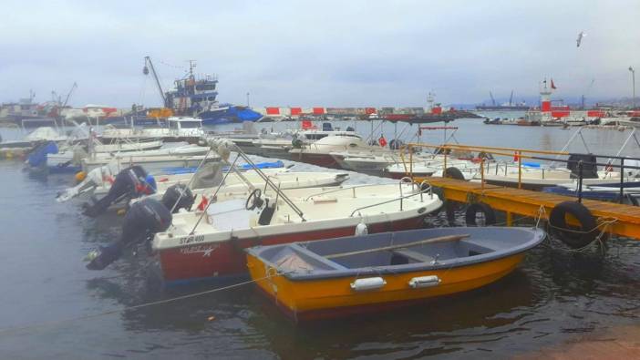 Marmara'da etkili olan poyraz deniz ulaşımını engelledi