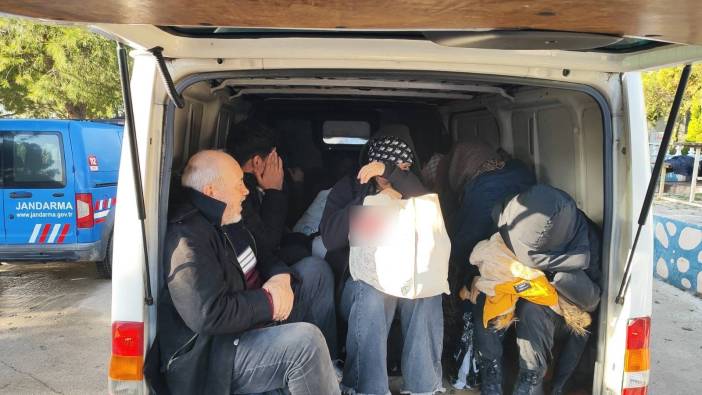 Ayvacık’ta 18 kaçak göçmen ile 3 organizatör yakalandı
