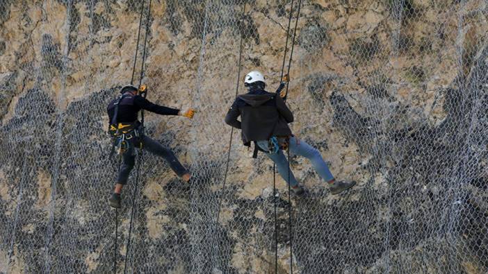 Tohma Kanyonu'nun yamaçları çelik ağlarla örülüyor