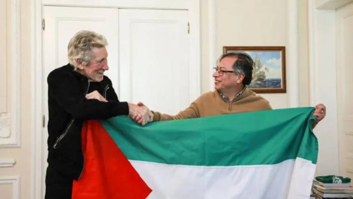 Efsane şarkıcı Filistin bayrağı açtı