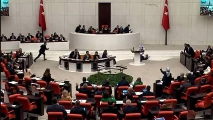 AKP'den Meclis kürsüsünde fenalaşan Hasan Bitmez açıklaması. 'Hastalık üzerinden siyaset üretmeyin'