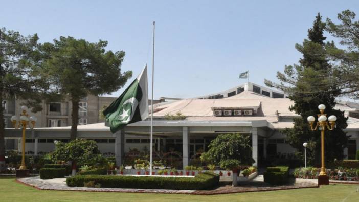 Pakistan ölen Kuveyt emiri için ulusal yas ilan etti