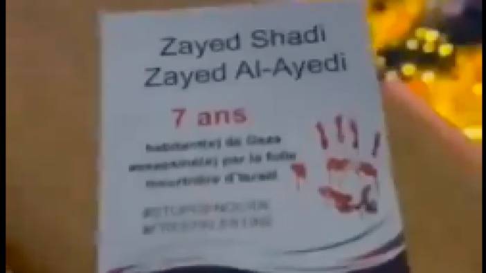 Lyon'da vatandaşlar, İsrail tarafından öldürülen Filistinli çocukları anmak için eylem yaptı