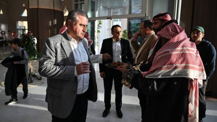 Büyükekşi'nin otelinde olağanüstü toplantı. Riyad'da yüksek gerilim sürüyor