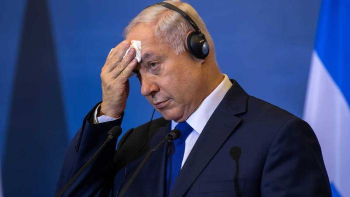 İsrail’de binlerce kişi Netenyahu’yu protesto ederek istifasını istedi