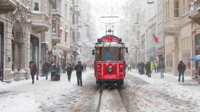 İstanbul'a kar geliyor. Beklenen tarih verildi