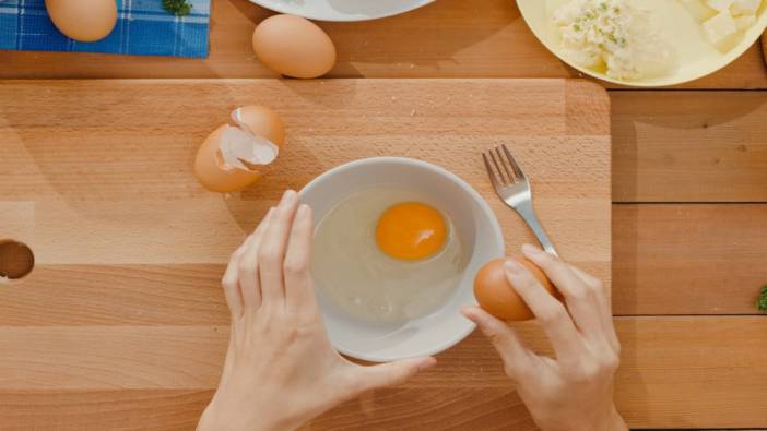 Yumurta akı maskesi nasıl yapılır? Yumurtanın cilde faydaları neler?