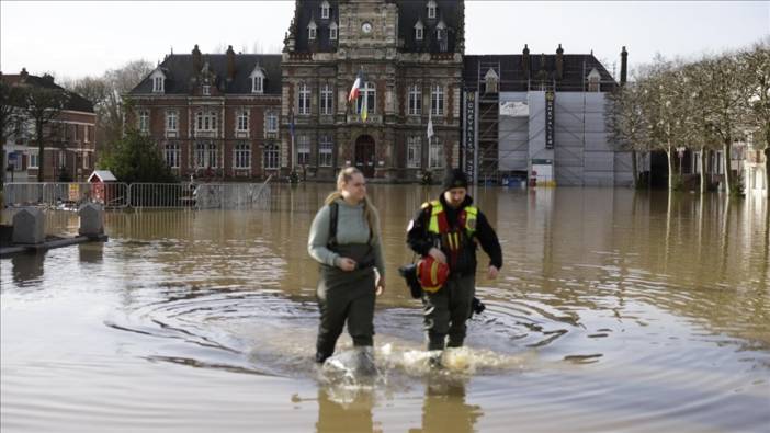 Fransa'da sel felaketi: 1 kişi öldü