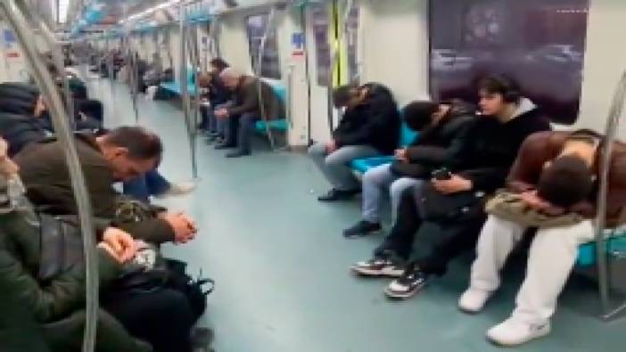 Toplu taşımadaki insanların, yorgun ve mutsuz görüntüsü gündem oldu