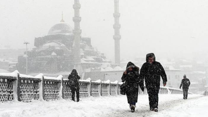 Meteoroloji Marmara’da kar yağışı için gün verdi. Balkanlar'dan giriş yapacak
