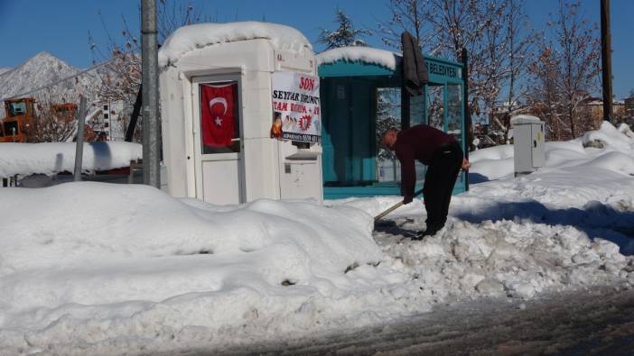 Bitlis’te yollar ulaşıma kapandı