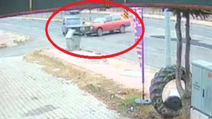 Nevşehir'de 2 otomobilin çarpıştığı kaza kamerada