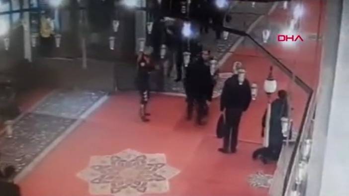 Fatih Camii imamına bıçaklı saldırının görüntüleri ortaya çıktı